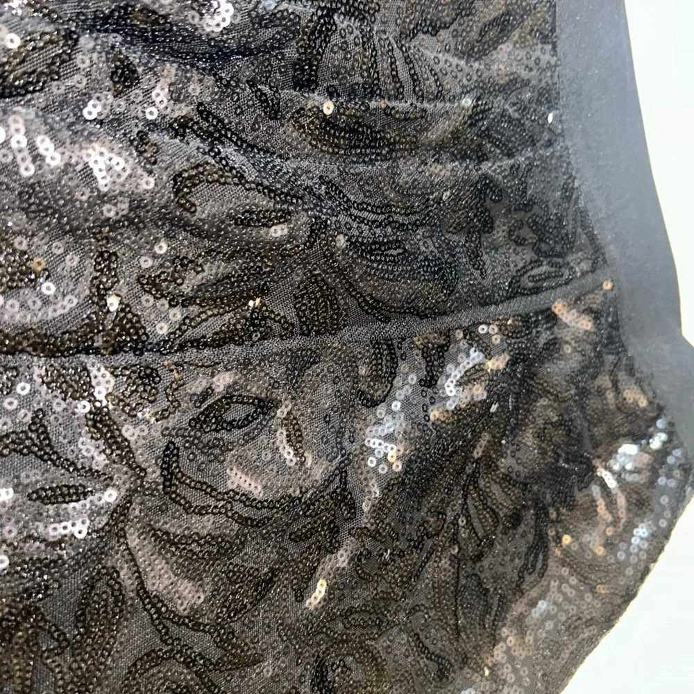 BCBGMAXAZRIA Joanne Sequin Wrap Black‎ Mini Skirt Women's Sz Large, NWT Holiday